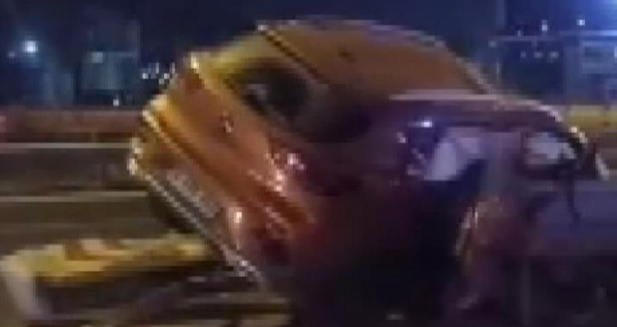 kaza sonrasi arac bu hale geldi 1i agir 3 yarali 5hcIET47