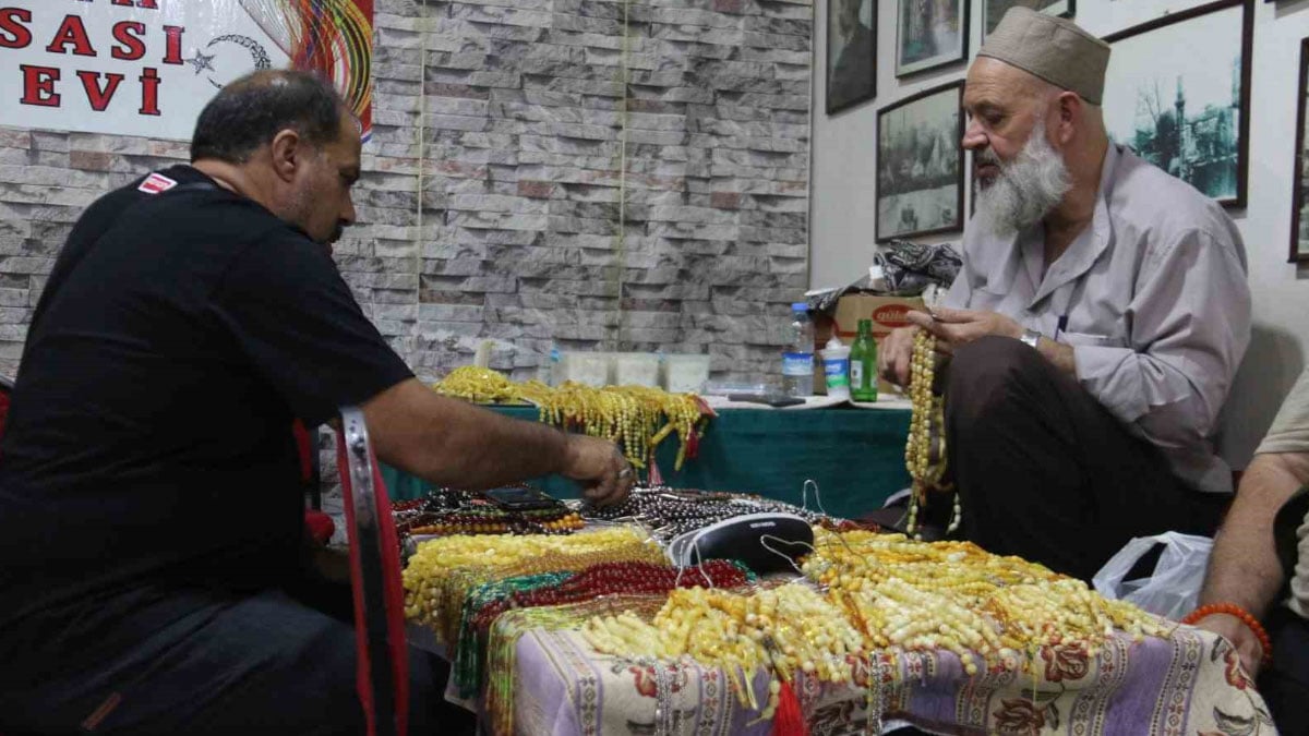 sasirtan durum fiyati 10 bin dolari bulabiliyor kendi aralarinda ticaret yapiyorlar zFz3dPfy