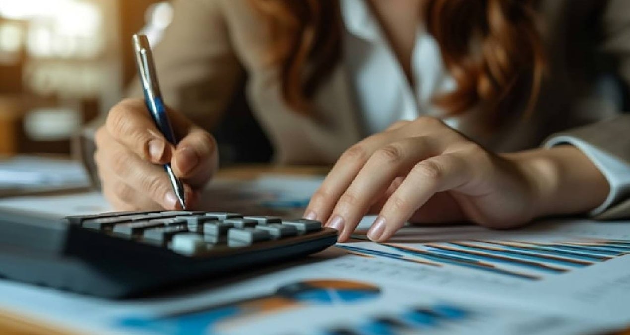 yuz binlerce kamu calisani ucretsiz izne gonderilecek 4lbBWJ13