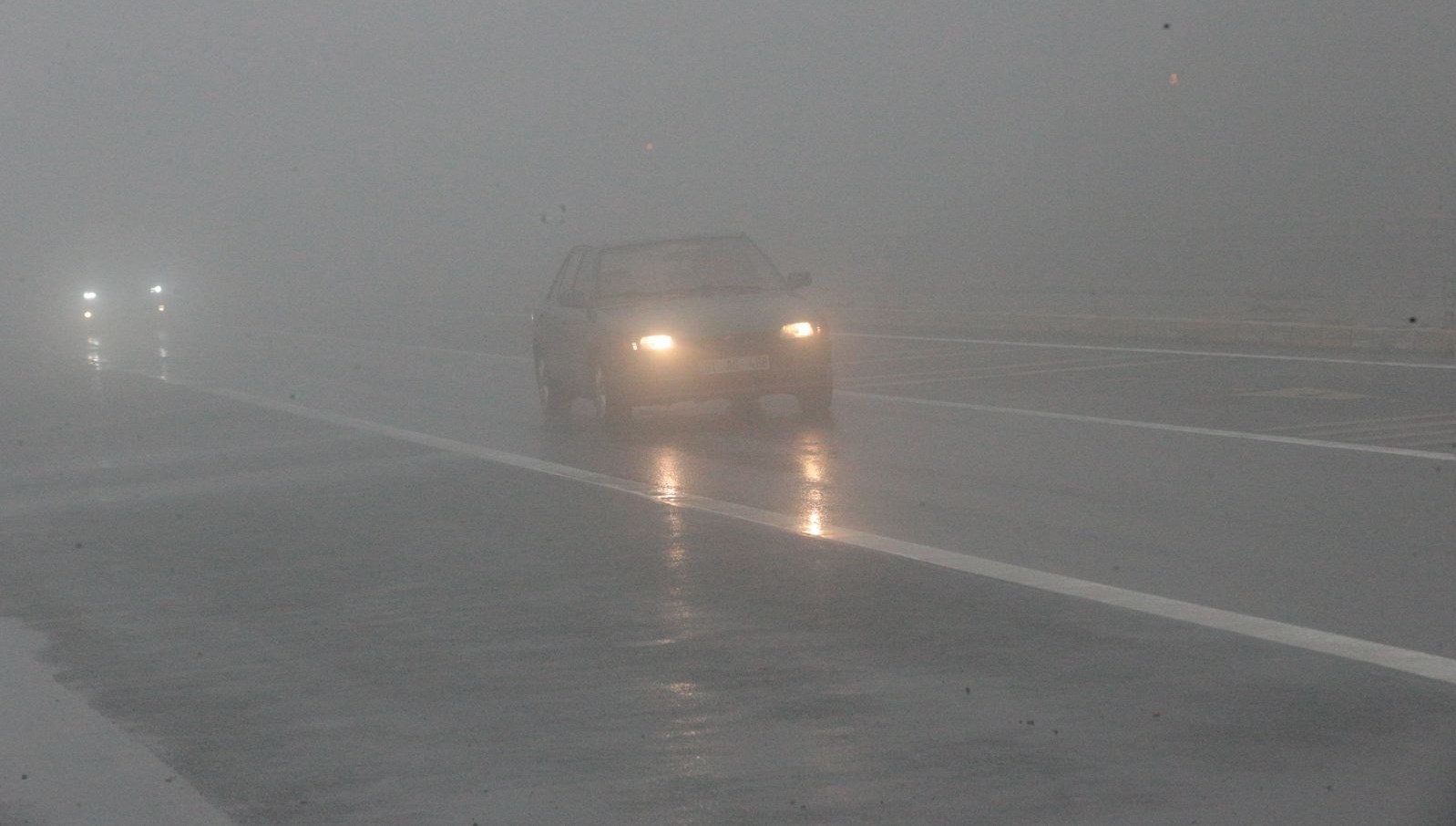 bolu daginda goz gozu gormuyor XrWO5SWR.jpg