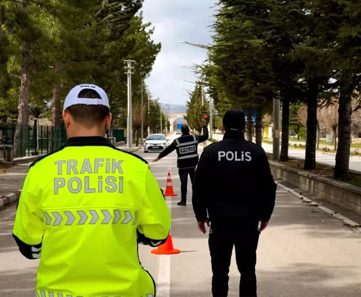 ispartada 23 bin kisiye denetim LtstweCZ.jpg