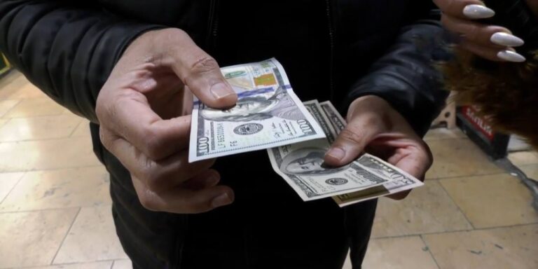 kapalicarsida-sahte-doviz-kabusu-hortladi-AsYvnPyG.jpg