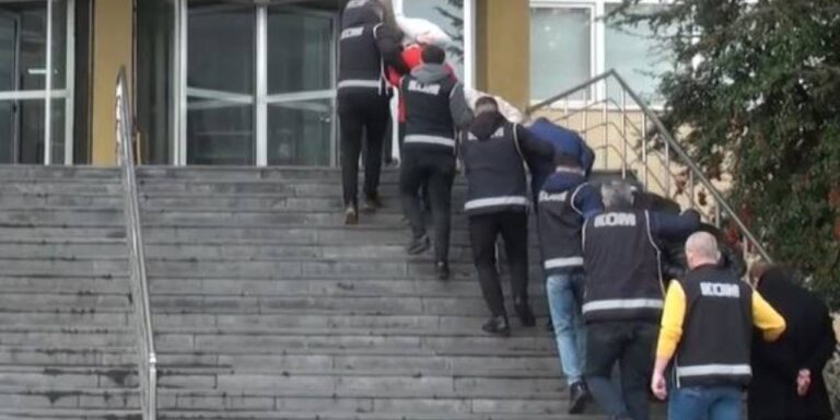 muglada-dev-uyusturucu-operasyonu-40-tutuklama-mUzd4EdI.jpg