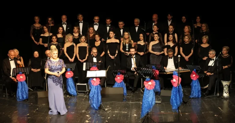 nilufer-belediyesi-tsm-korosundan-unutulmaz-konser-XlMQh617.webp