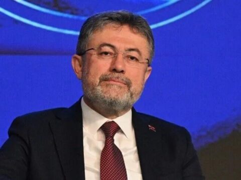Bakan yumakli balikesirde turkiyenin en buyuk uretim uslerinden biri yukseliyor XF7TBiJu