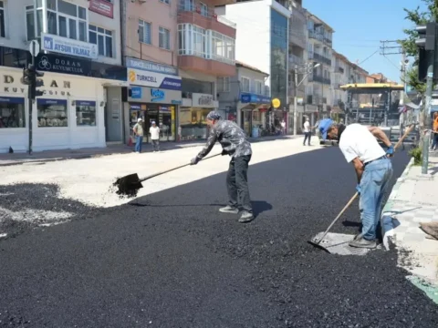Bursa yenisehirin ana arterleri sicak asfaltla yenilendi 7YTYwxMD