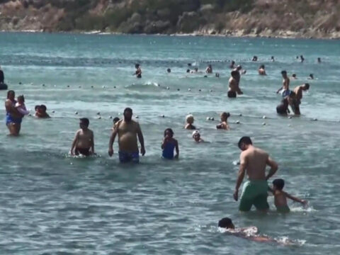 Meteoroloji uyardi 6 ilde denize girmek yasak rPCpJvhn